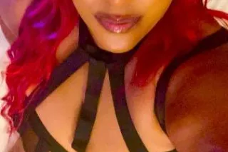 BBW POLE DRAINER VISITING FAUR... - Image 4