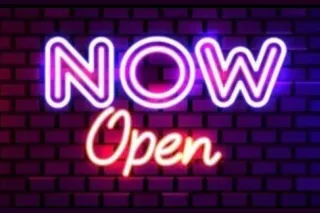 PRE BOOKING 💲🌃🌆🏈🚖🌆Caucasian Me... - Image 3